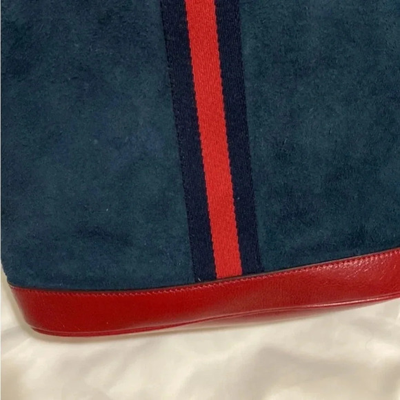 Excellent condition Gucci bag! - Picture 6 of 9